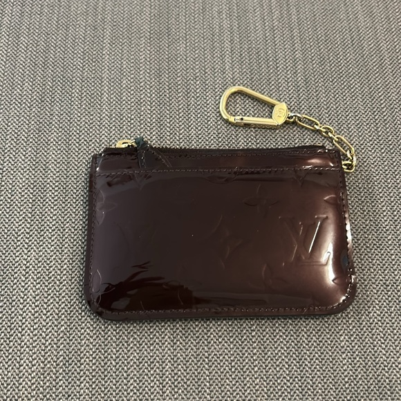 Louis Vuitton Amarante Vernis Coin Key Cles - Picture 5 of 16